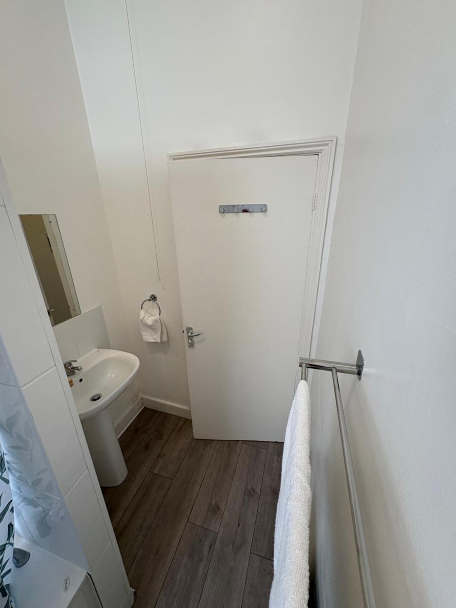 Hébergement de vacances Spacious 4 Bed Entire 3 Bedrooms Notting Hill Londres